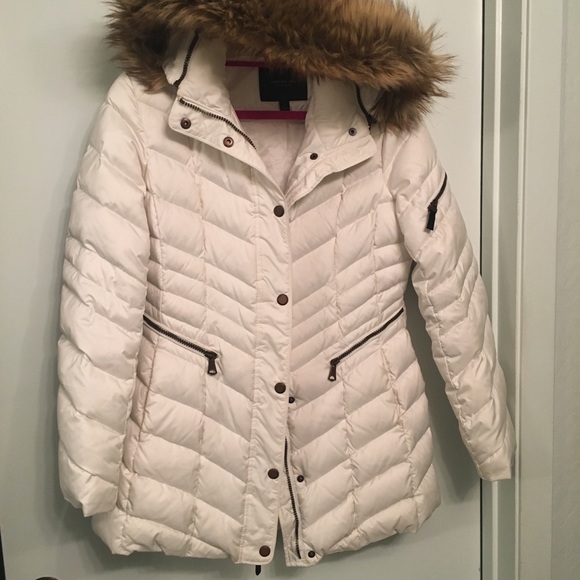 Andrew Marc puffer coat - Picture 3 of 5